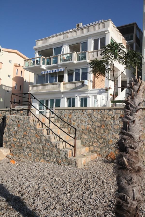 Апартаменты Apartments Bravo Добра-Вода-30
