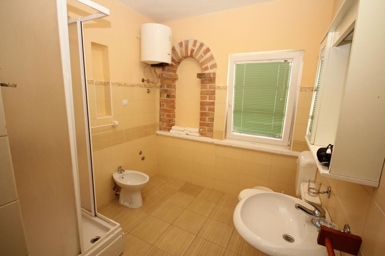 Апартаменты Apartments Bravo Добра-Вода-31