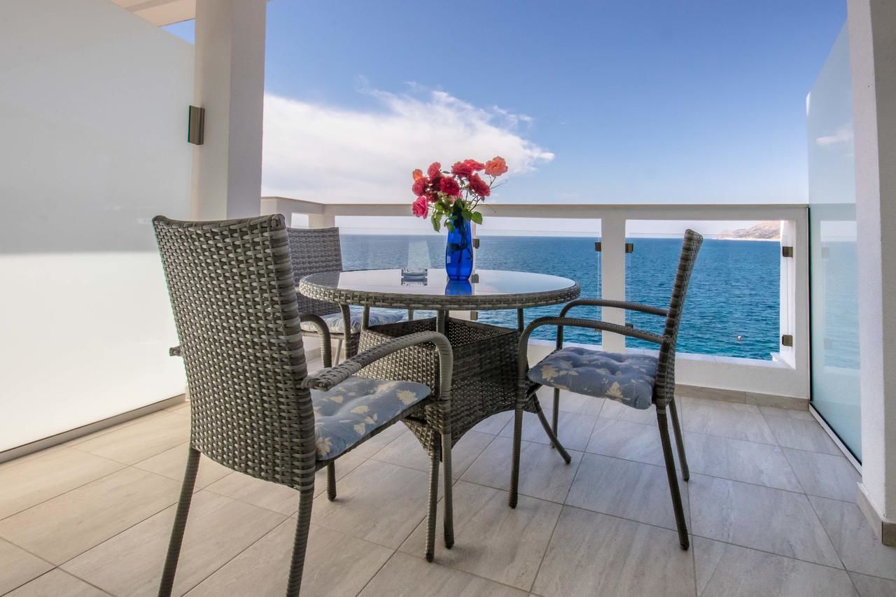 Апартаменты Apartments Bravo Добра-Вода-7