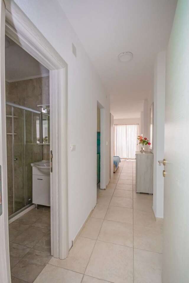 Апартаменты Apartments Bravo Добра-Вода-15