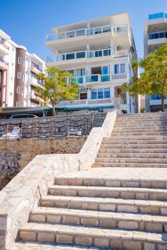 Апартаменты Apartments Bravo Добра-Вода-22